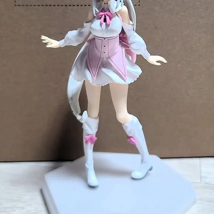 [BUNJANG] POP UP PARADE Emilia Memory Snow Ver. Unsealed Figure / (택포)POP UP PARADE 리제로 에밀리아 Memory Snow Ver. 개봉품 판매합니다