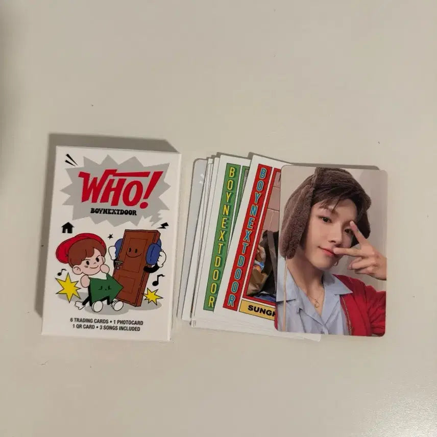 [BUNJANG] BOYNEXTDOOR Who Weverse Album Unhak Photocard Bundle / [포카포함]보넥도 who 위버스 앨범 운학포카