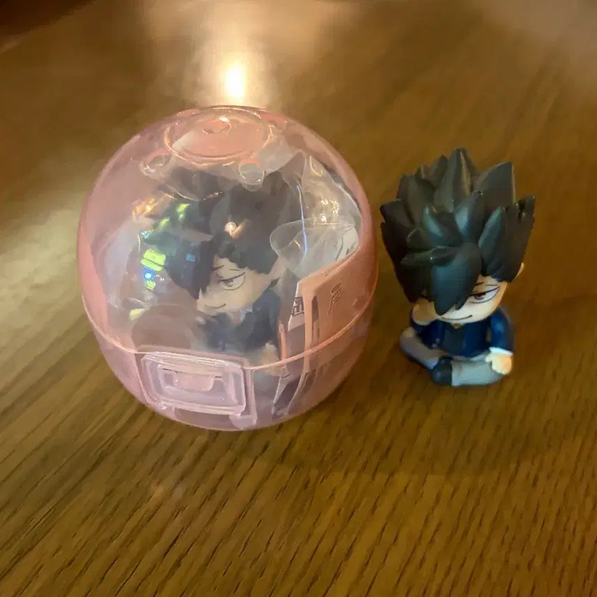 [BUNJANG] Haikyuu!! Tetsuro Kuroo Shoulder Bump Gacha Figure / 하이큐 쿠로오 어깨쿵 가챠
