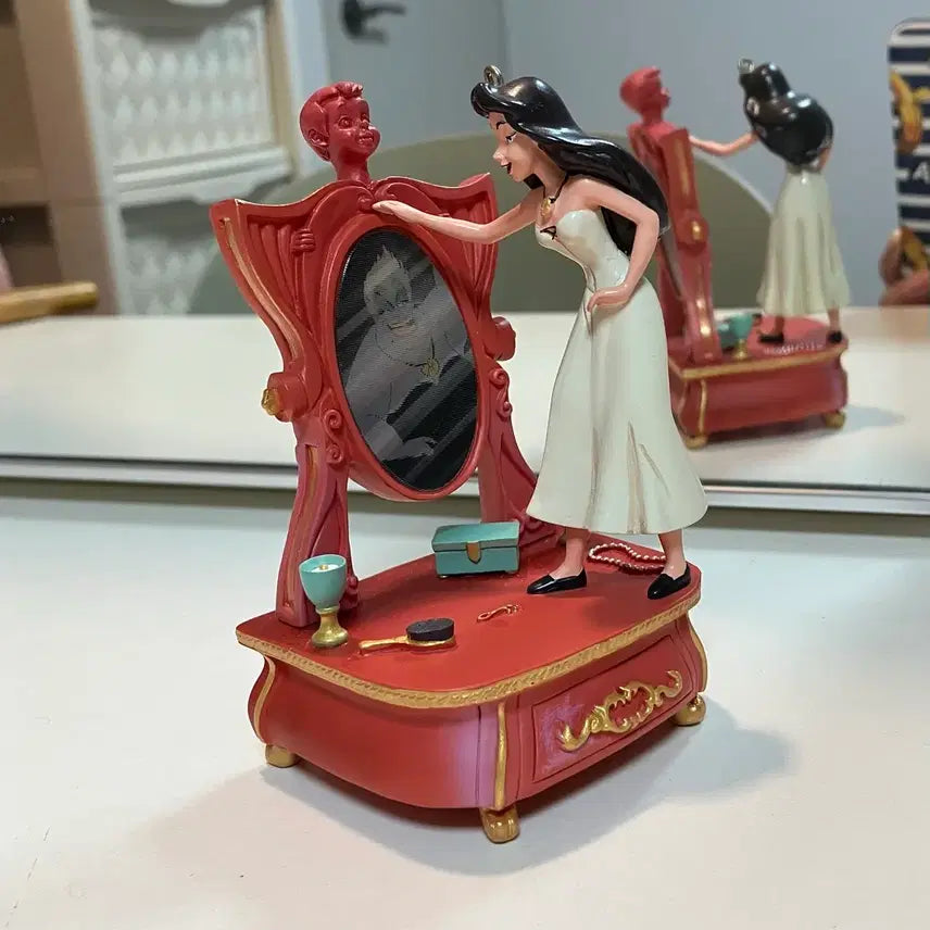 [BUNJANG] Disney The Little Mermaid Ursula Vanessa Ornament Figure / (새상품) 디즈니 인어공주 우르슬라 우슬라 바네사 오너먼트 피규어