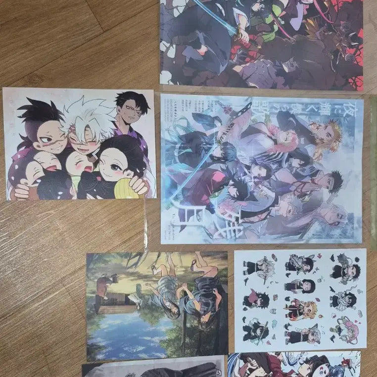 [BUNJANG] Demon Slayer Goods Bundle: Poster, Sticker, Postcard / 귀멸온 포스터 스티커 엽서 일괄 귀멸의칼날