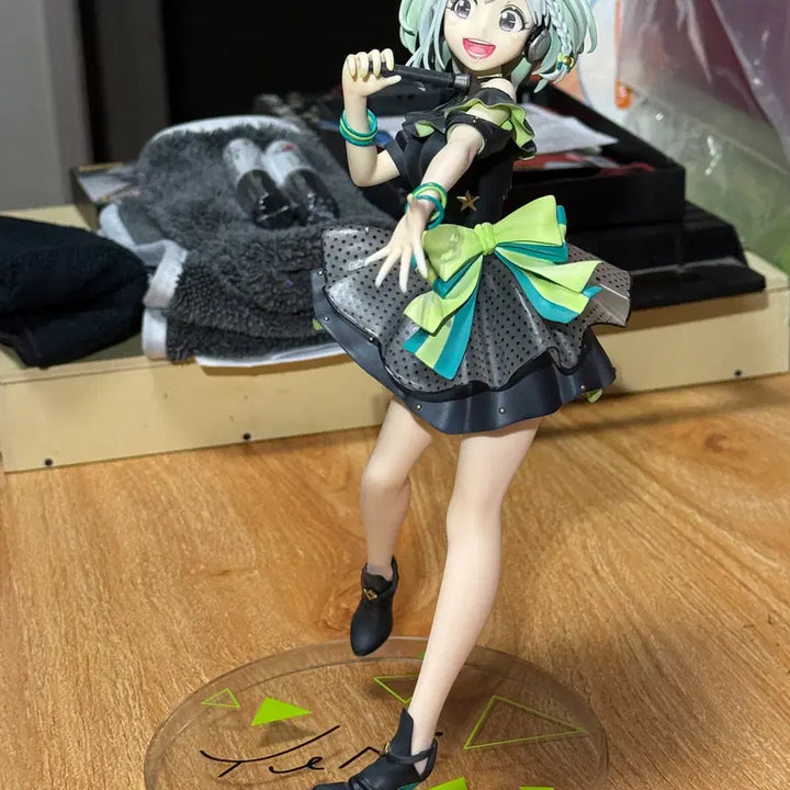 [BUNJANG] Nubius 1/7 Virtual YouTuber Yuni Black Dress Figure / 누비스 1/7 버추얼유튜버 유니-yuni-블랙-드레스