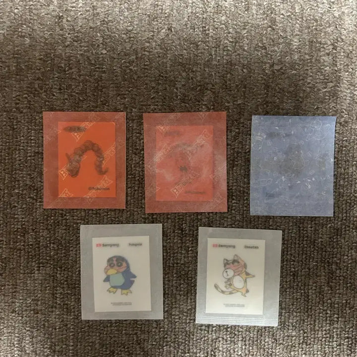 [BUNJANG] Pokemon 30th Anniversary Stickers (Ttibusil) - For Sale/Trade / 포켓몬 30주년 띠부실 교환/판매