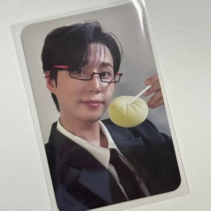[BUNJANG] DAY6 Young K Youngest Musinsa Offline Photocard / 영케이 영기스트 무신사 오프라인 포토카드