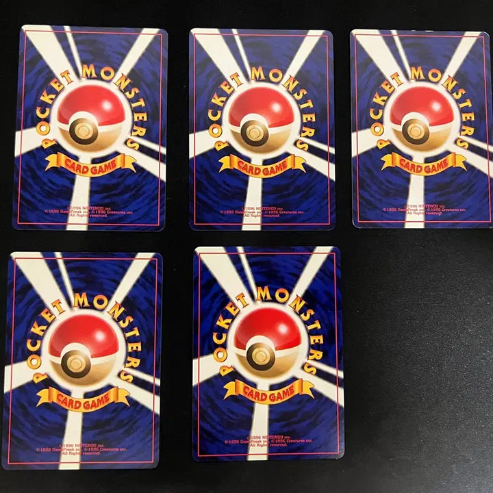 [BUNJANG] Pokemon Card Set: 4 Types of Slowpoke + 1 Trainer Card / 포켓몬 카드 야돈 4종 + 트레이너 카드 1종