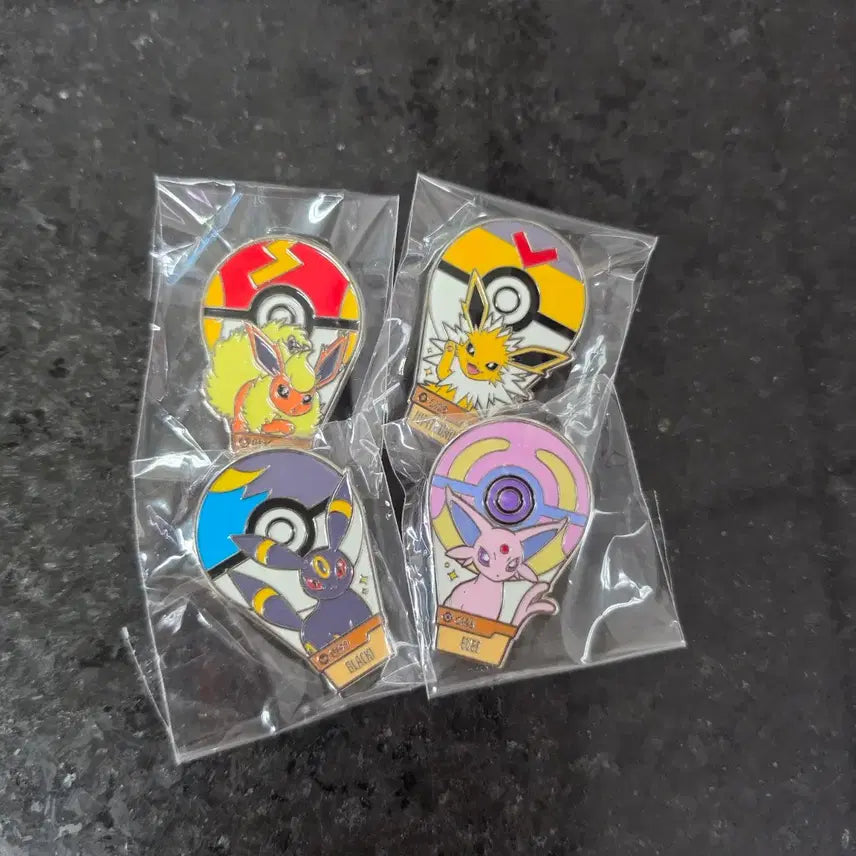 [BUNJANG] Pokemon Balloon Flight Badge - Eevee Series (Umbreon, Espeon, Flareon, Jolteon) / 포켓몬스터 풍선비행 뱃지 이브이시리즈 블래키 에브이 부스터 쥬피썬더
