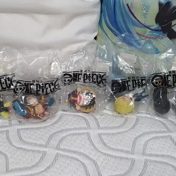[BUNJANG] One Piece 5-Figure Limited Edition Set / [정품] 옥션 한정판 원피스 피규어 (5종세트)