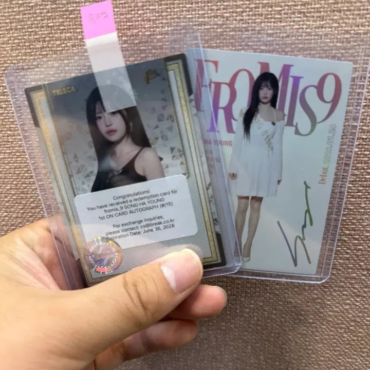 [BUNJANG] fromis_9 Song Hayoung 15th Limited Edition Autographed Redemption Card / 프로미스나인 송하영 15한정 온오토 리뎀