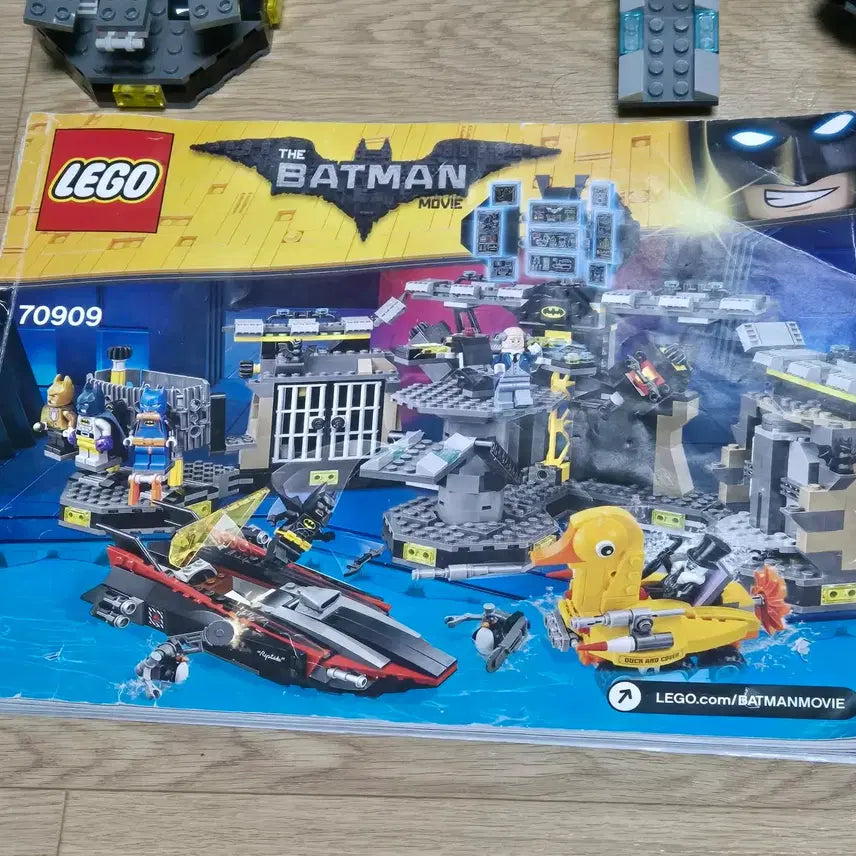 [BUNJANG] LEGO Batman Movie 70909 Batcave / 레고 배트맨 무비 70909 배트케이브