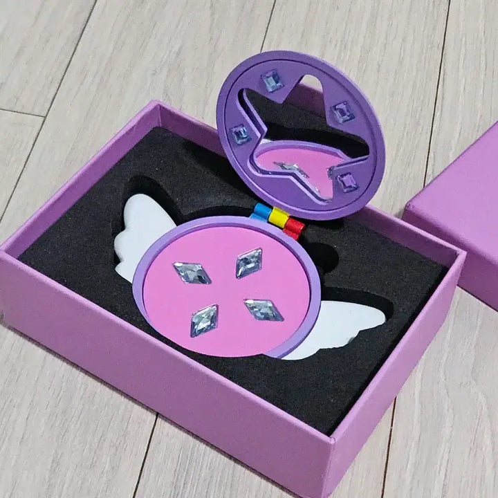[BUNJANG] Star Butterfly Dimensional Travel Compact Handheld Mirror / 별나비 스타 버터플라이  차원이동 콤팩트 핸드폰 거울 굿즈 svtfoe