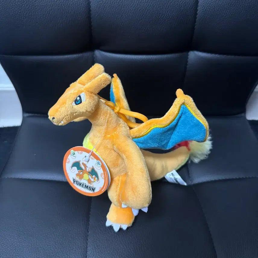 [BUNJANG] Charizard Plush Keychain / 리자몽 인형 키링