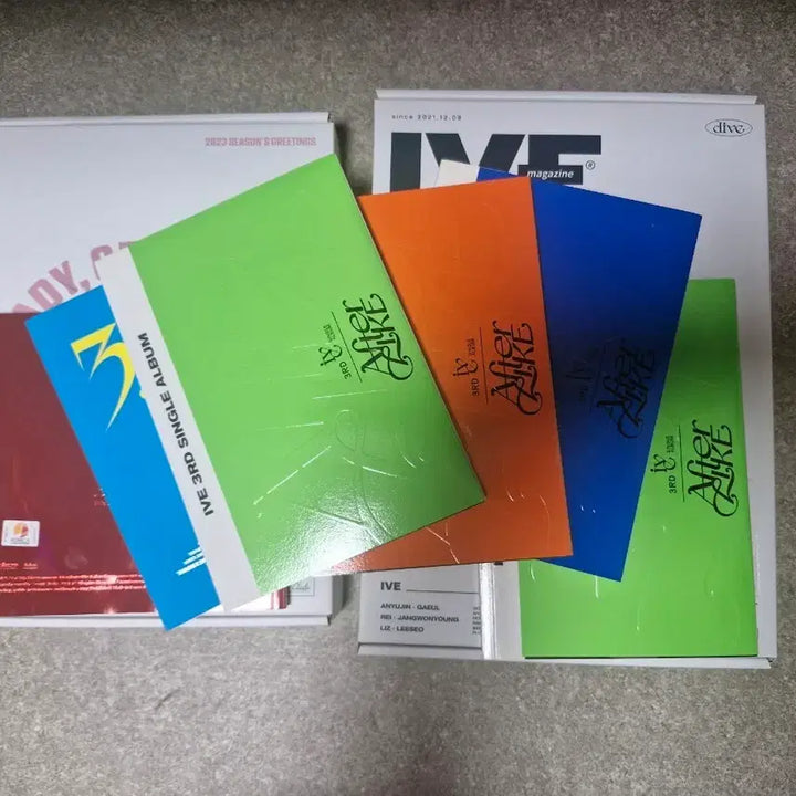 [BUNJANG] IVE Merchandise Bundle Set (8 Items) / (포카 o)아이브 굿즈 일괄 (8개)