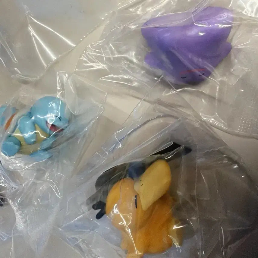 [BUNJANG] Pokemon Monster Ice Ball Random Figure / 포켓몬스터 피규어 아이스볼 랜덤피규어