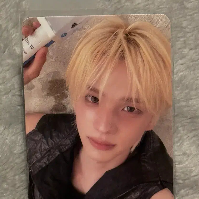 [BUNJANG] OnlyOneOf ShinYu SIZON Photocard / 신유 사이존 포카 양도합니당