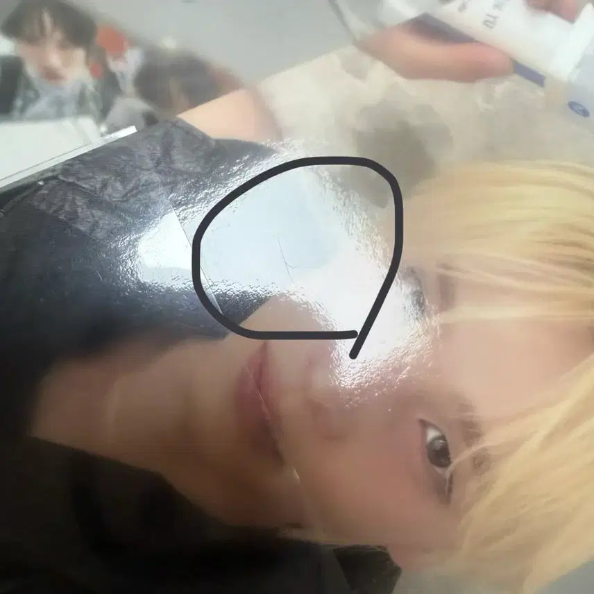 [BUNJANG] OnlyOneOf ShinYu SIZON Photocard / 신유 사이존 포카 양도합니당