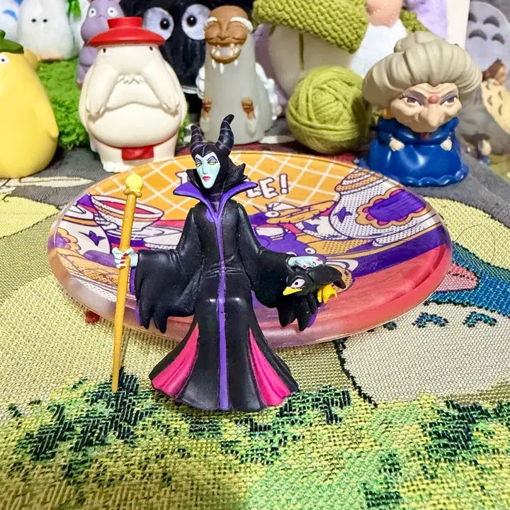 [BUNJANG] Disney Sleeping Beauty Maleficent Cup Figure / 디즈니 잠자는 숲속의 공주 말레피센트 컵 피규어