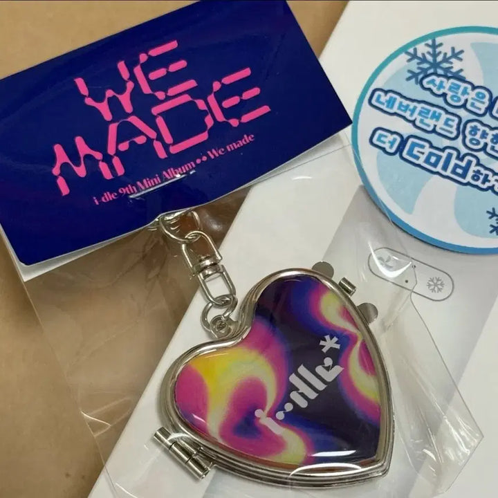 [BUNJANG] G)I-DLE (Gimme Dat Love) We Made Official Fan Meeting Mini Fan Keychain Bundle / 아이들 we made 공방 역조공 선풍기 키링 선풍기 Gimme Dat Love