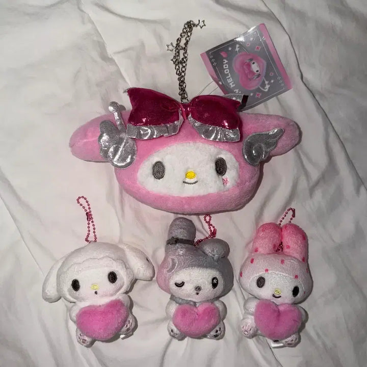 [BUNJANG] Sanrio My Melody 50th Anniversary Tokimeki Planet Keychain Doll Face Pouch Bundle Set / 산리오 마이멜로디 50주년 키링 인형 토키메키 플래닛 얼굴 파우치 새상품 일괄