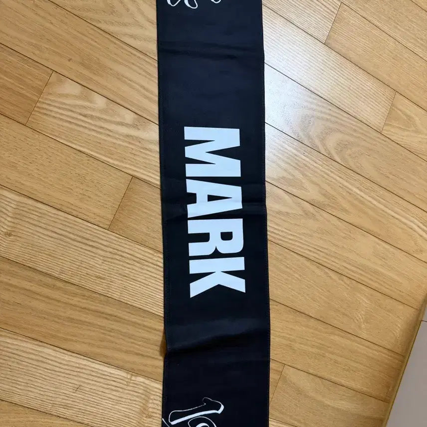 [BUNJANG] NCT 127 Mark Slogan / (전) 엔시티127 마크 삐그덕 팝업 슬로건