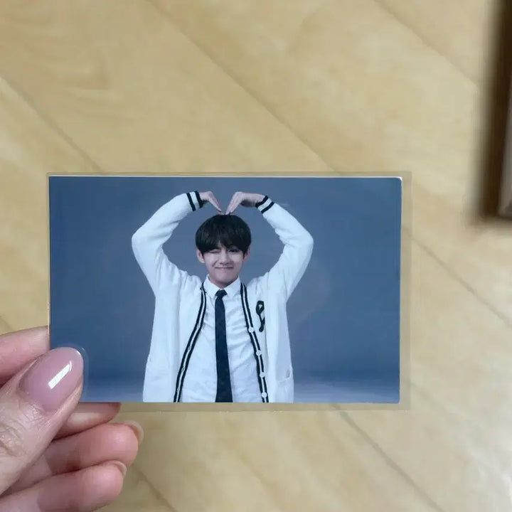 [BUNJANG] BTS Taehyung ARMY Booth Photocard Muster / 방탄소년단 BTS 아미부스 태형 포카 머스터