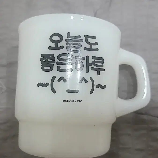 [BUNJANG] Chijik Pop-up Store Limited Oknyangyi Mug Cup / 치지직 팝업스토어 한정 스트리머 옥냥이 머그컵 팝니다