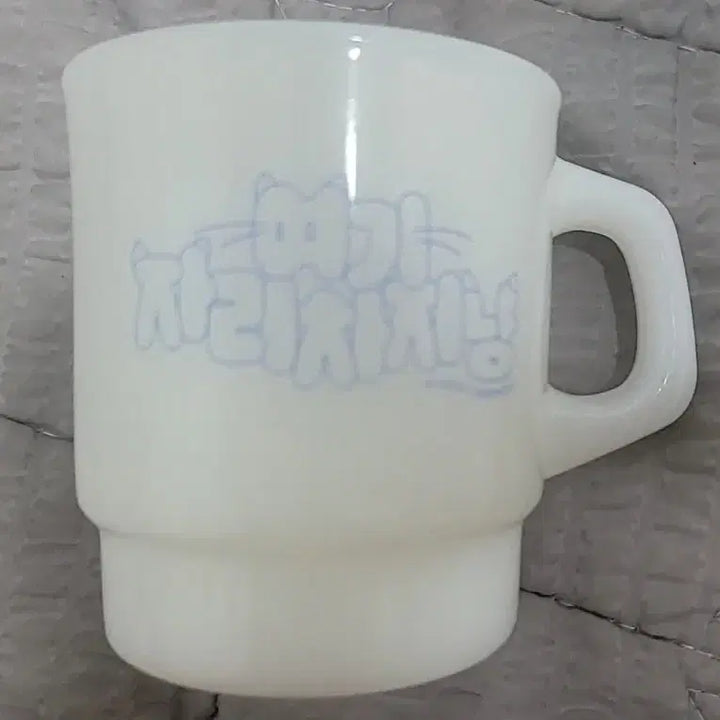 [BUNJANG] Chzzk Pop-up Store Limited Edition Streamer Seo Saebom Mug Cup / 치지직 팝업스토어 한정 스트리머 서새봄 머그컵 팝니다