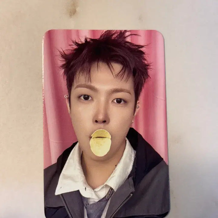 [BUNJANG] ATEEZ Hongjoong Golden Hour 5 Musinsa POB Photocard / 에이티즈 홍중 골든아워5 무신사 특전 포토카드 프링글스
