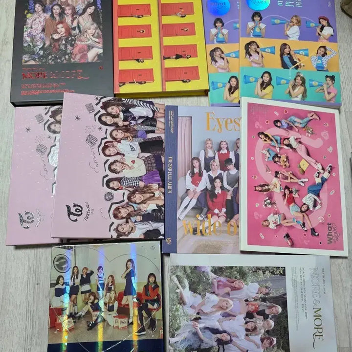 [BUNJANG] Twice Album Bundle Set (Photobook &amp; CD) / 트와이스 앨범 10개 일괄 (구성품 포토북 &amp; cd)