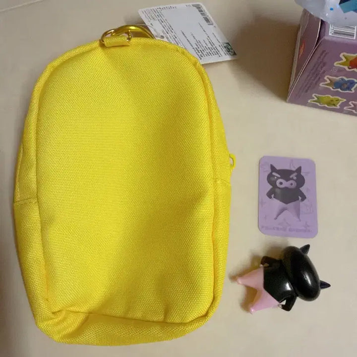 [BUNJANG] Crayon Shin-chan Kindergarten Pouch &amp; Buriburi Figure Mini Bundle Set / 짱구 유치원 파우치 부리부리 피규어 미니 일괄