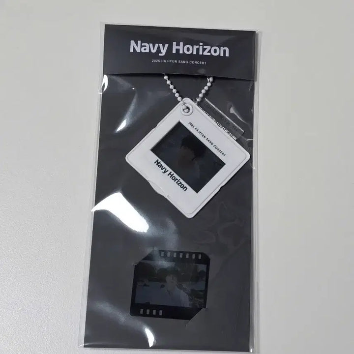 [BUNJANG] Ha Hyun Sang Navy Horizon Film Keyring / 하현상 네이비호라이즌 필름 키링