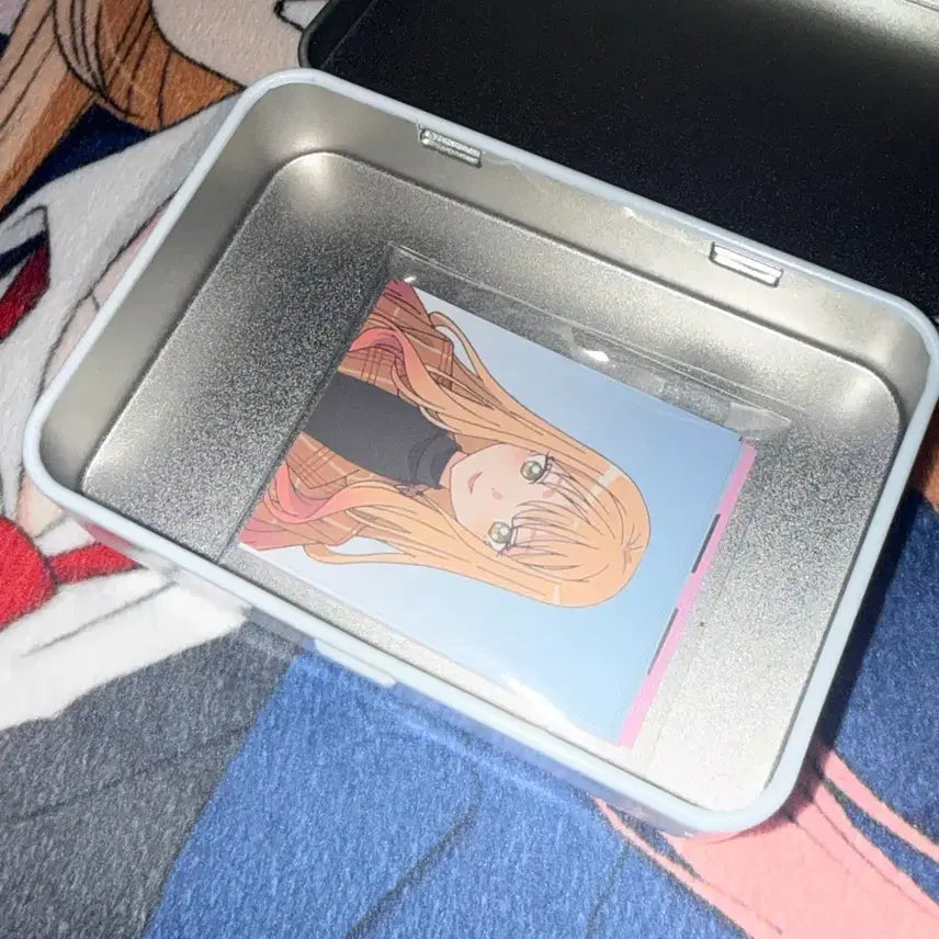 [BUNJANG] My Dress-Up Darling Marin Kitagawa Photo Sticker Tin Case Set / 비스크돌 마린 틴 케이스 증명사진 세트 증사
