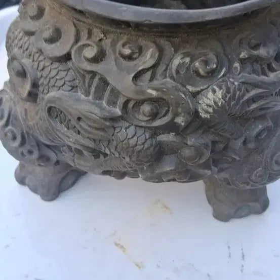 [BUNJANG] Bronze Incense Burner with Engraved Pattern / 통동조각문양 향로 무게5키로 가격제시판매