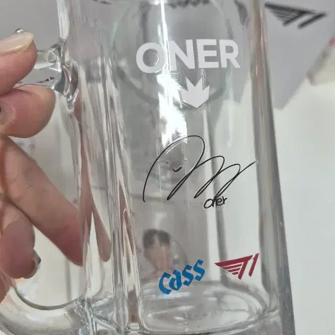 [BUNJANG] T1 Faker Beer Glasses &amp; Coaster Set (Sealed) / 새상품.미개봉)티원 카스 맥주잔.코스터 총4개 일괄