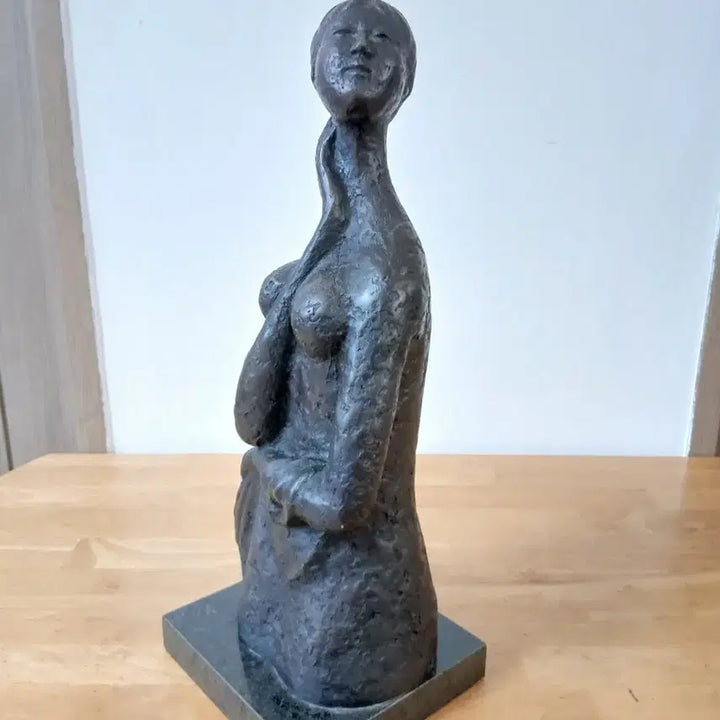 [BUNJANG] Woman Figure Marble Base / 여인상