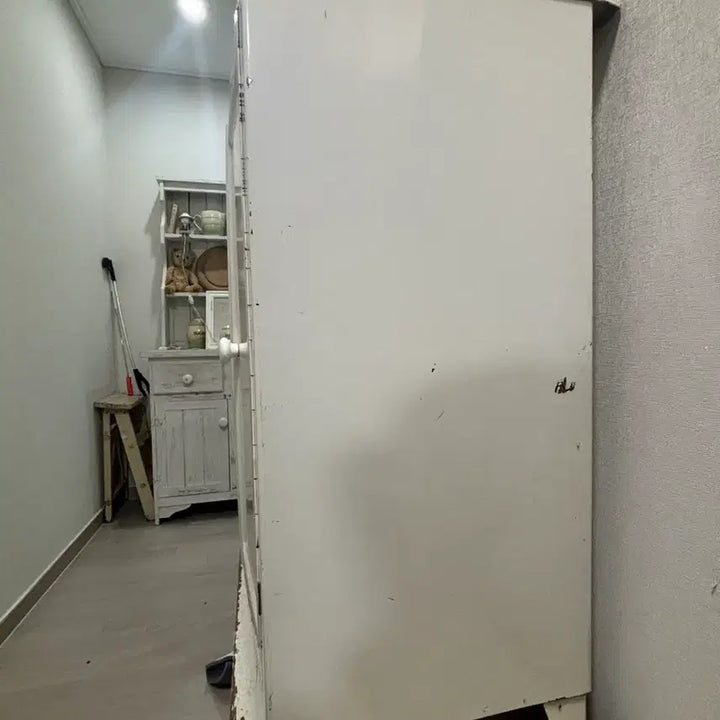 [BUNJANG] French Vintage Shabby Iron Cabinet / 프랑스 빈티지 쉐비 철제 캐비닛