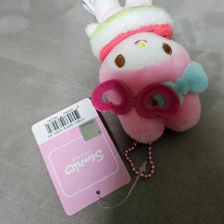 [BUNJANG] Sanrio My Melody Summer Tube Keychain Doll / 정품 산리오 마이멜로디 써머 튜브 키링 인형