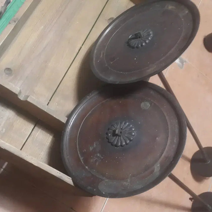 [BUNJANG] Antique Japanese Bronze Candlesticks (Pair) &amp; Bronze Cup / 일본 고대 대형 동촛대 2점과 동잔
