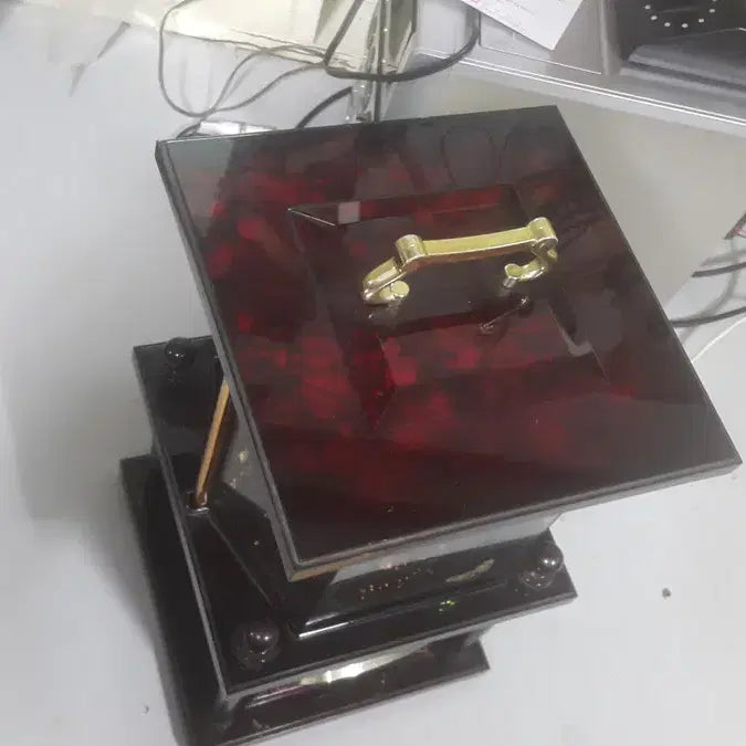 [BUNJANG] 1970s Japanese Rotating Plant Electric Clock / 회전하는 화초 시계/전기 작동