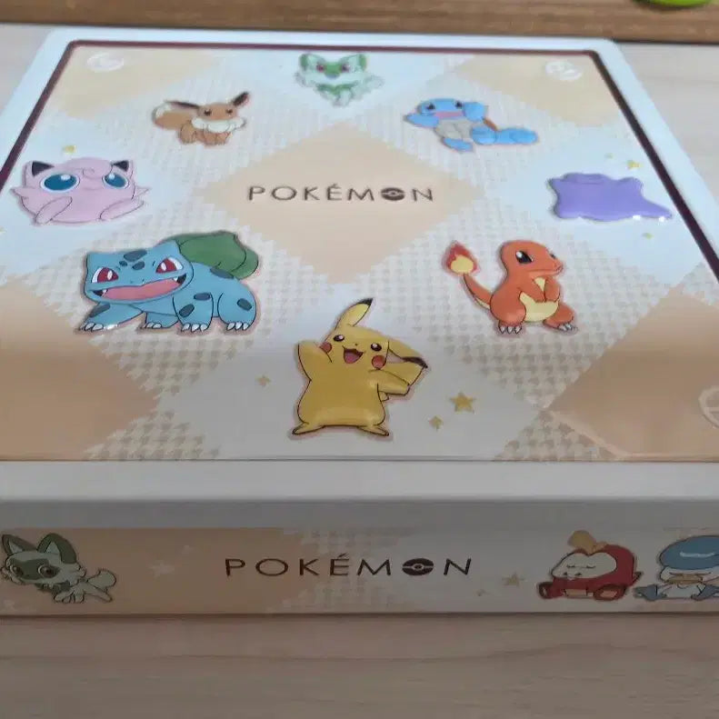 [BUNJANG] Nintendo Pokemon &amp; My Neighbor Totoro Collaboration Chocolate Tin Case / 닌텐도 포켓몬 &amp; 마이네롤렌 콜라보 초콜릿 틴케이스