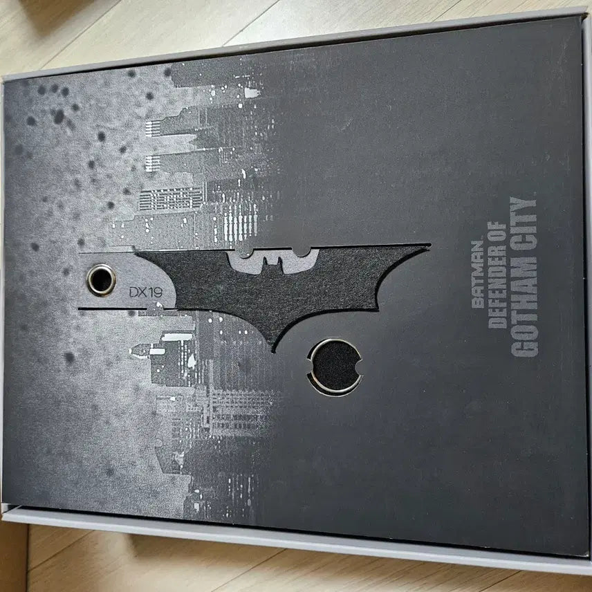 [BUNJANG] Hot Toys Batman The Dark Knight Rises DX19 1/6 Scale Figure / 핫토이즈 배트맨 다크나이트라이즈 DX19 1:6 피규어 - TDKR BM