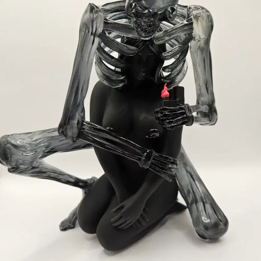 [BUNJANG] Matt Bailey Keep Me In Your Heart Ghost Edition Art Toy / 아트토이 맷 베일리 아트토이 판매