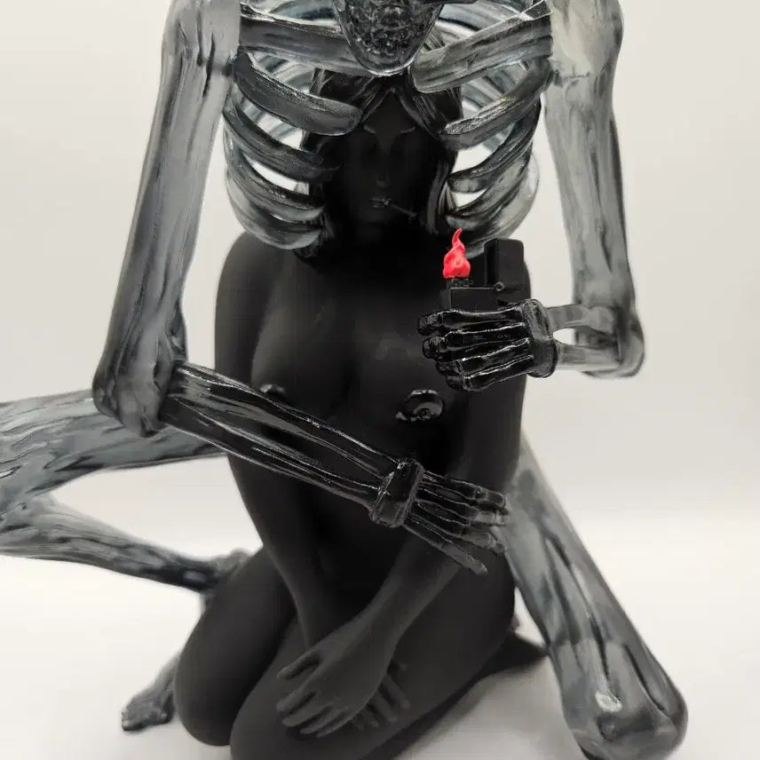 [BUNJANG] Matt Bailey Keep Me In Your Heart Ghost Edition Art Toy / 아트토이 맷 베일리 아트토이 판매
