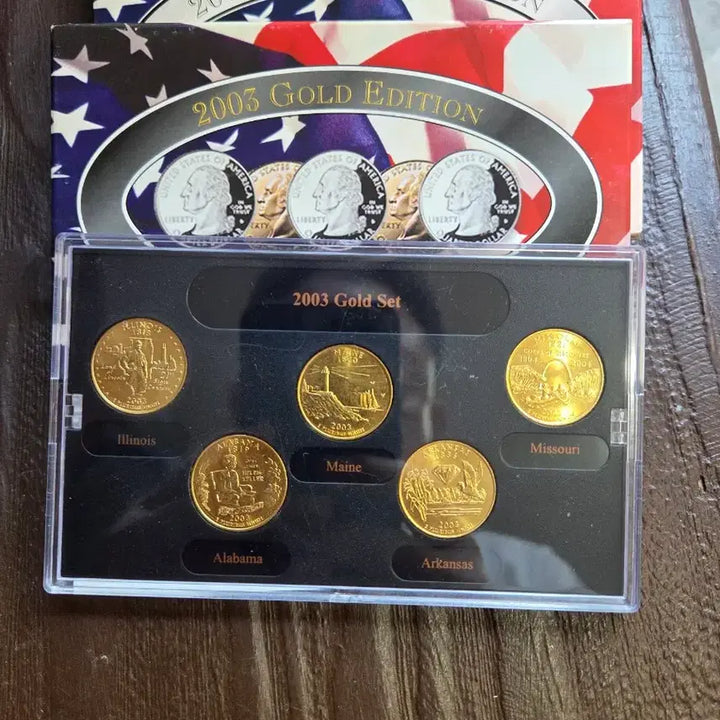 [BUNJANG] 2005 US Coin Collection (Denver, Philadelphia, Platinum, Gold Editions) - 4 Set Bundle / 2005 미국 주화 컬렉션 (덴버, 필라델피아, 플래티넘, 골드 에디션)4세트