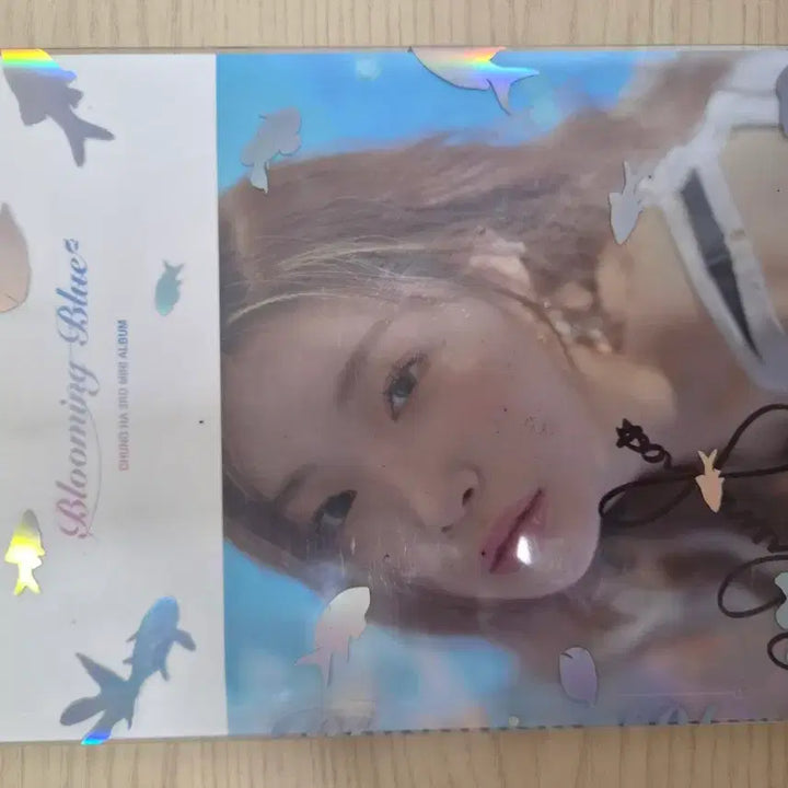 [BUNJANG] Chung Ha Blooming Blue 3rd Mini Album Signed CD / 청하 Blooming Blue 3rd Mini Album 싸인CD