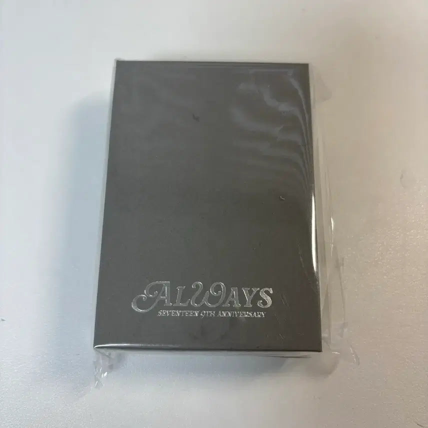 [BUNJANG] SEVENTEEN 9th Anniversary Woozi Necklace Photocard Bundle Set / [포카 포함] 세븐틴 9주년 우지 목걸이 팔아요