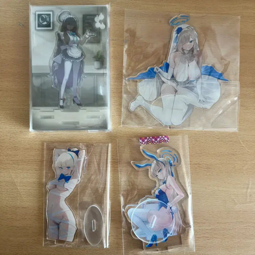 [BUNJANG] Blue Archive Toki Asuna Acrylic Stand Bundle Set / 블루아카이브 c&amp;c 공식 + 토키 아스나 아크릴 스탠드 일괄 판매