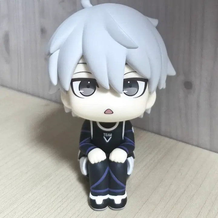 [BUNJANG] Blue Lock Nagi Seishiro Semiru Look Up Figure / 급전) 블루록 나기 세이시로 세모입 룩업