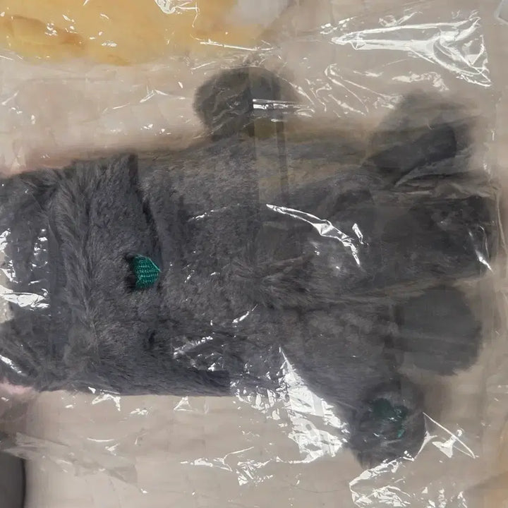 [BUNJANG] P.LE (PLAVE) Hamin Plush Doll Photocard Holder / 플레이브 하민 비공굿 인형포카홀더
