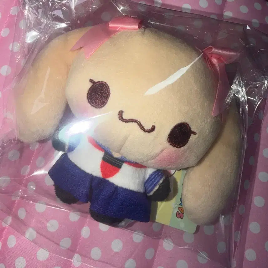 [BUNJANG] Sanrio Cinnamoroll Cafe Uniform Mascot / 산리오 시나모롤 모카 세라복 교복 프라이즈 마스코트