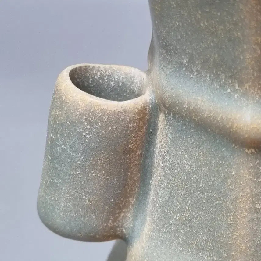 [BUNJANG] Goryeo Dynasty Gwanjo Bonghwa Vase (Height 18.5cm) / 송대 관요 봉화 관이병 (높이 18.5cm)